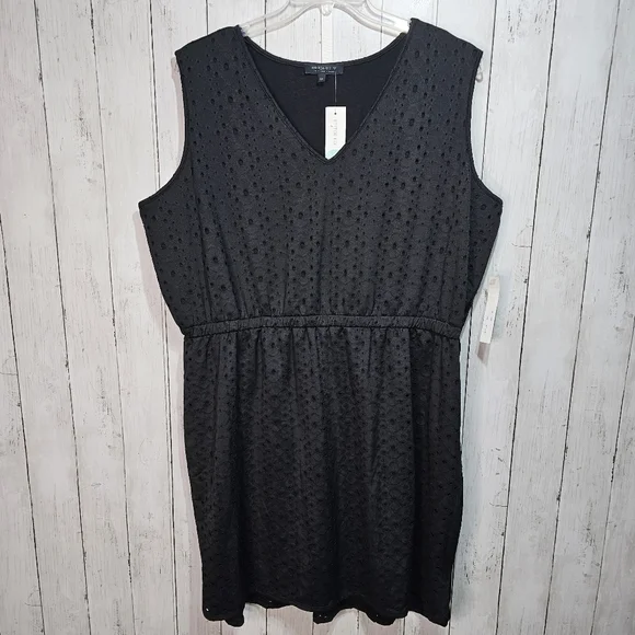 Margaret M | Dresses | Nwt Margaret M Black Elizabeth Eyelet Knit Dress  Lined Size 3x Sleeveless Canada | Poshmark